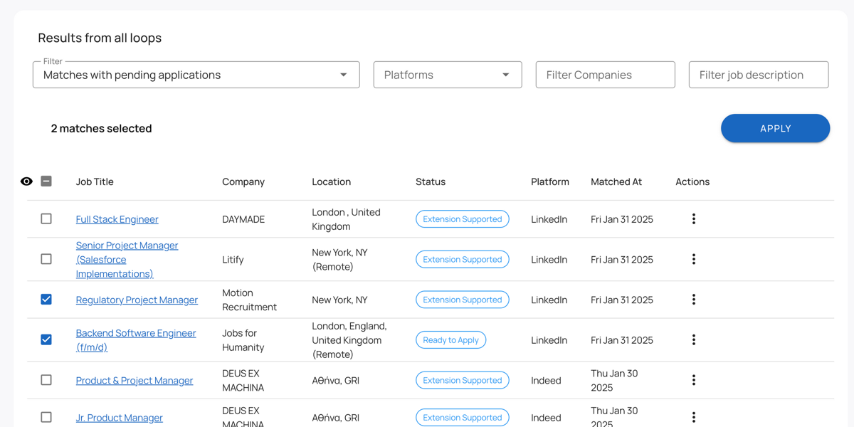 LoopCV job matches table with filters for pending applications, platform, and selected matches ready to apply
